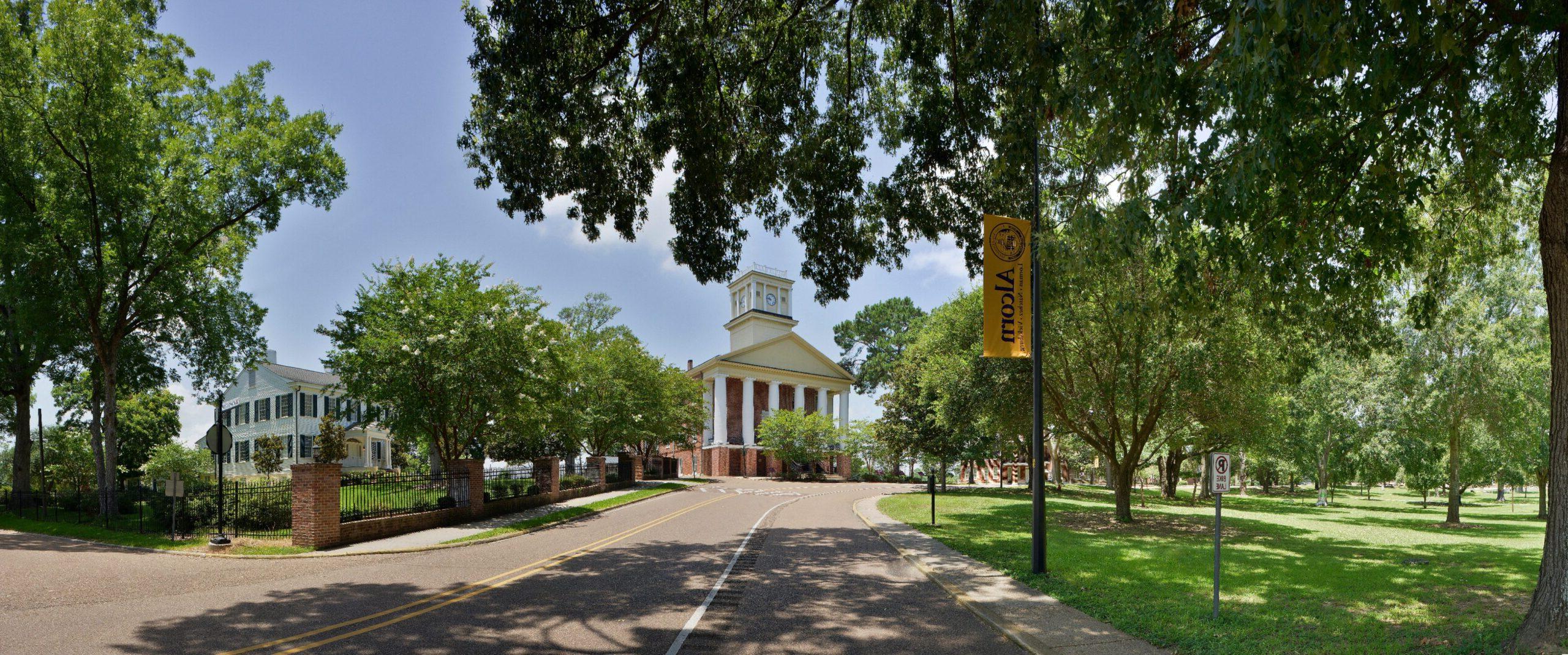 pg电子游戏试玩 - Oakland Memorial Chapel